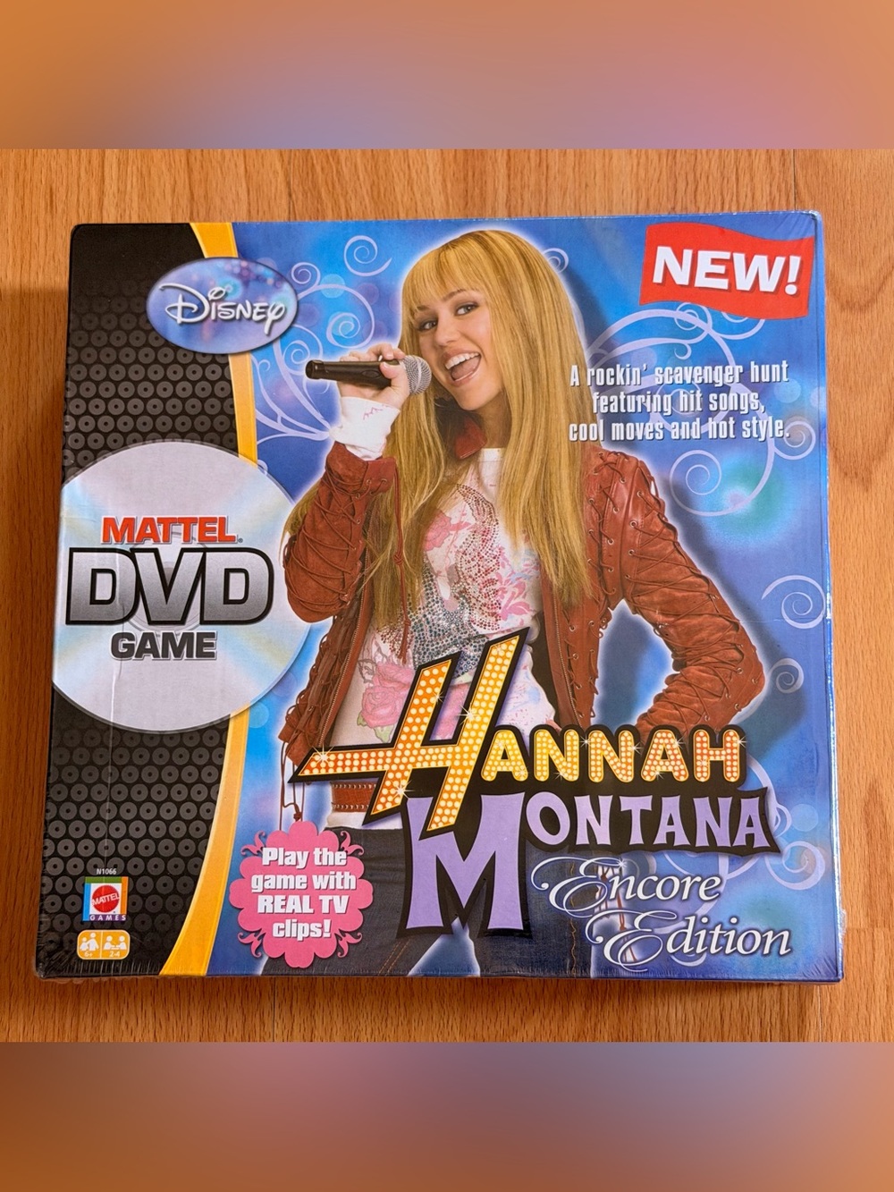 Mattel Hannah Montana DVD Game - Blue, Purple, Pink, Yellow